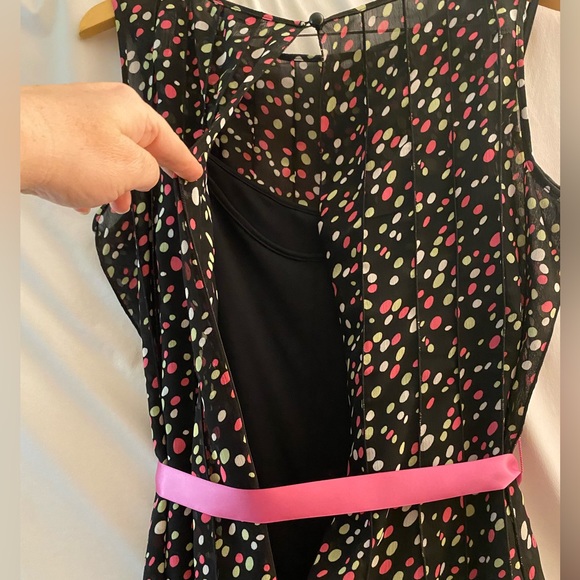 Classy Polka-Dot Dress (16) - Picture 10 of 14